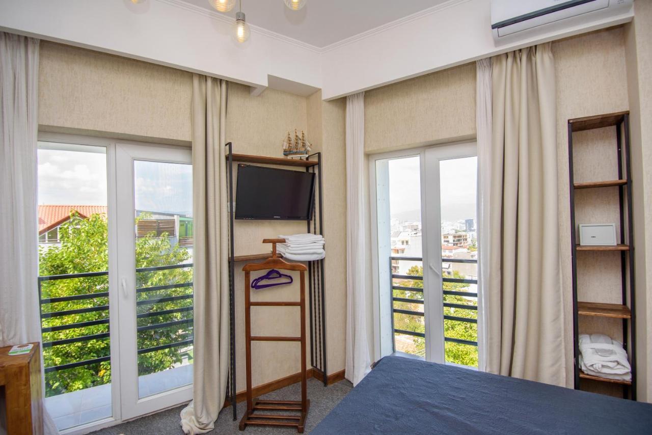 Hotel Libretto Tbilisi Exterior photo